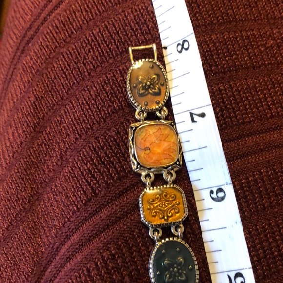 Vintage victorian style bracelet great condition! - Picture 4 of 4